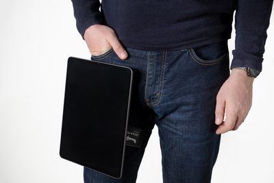 Why the Dream Pilot Magic Kneeboard Is Perfect for Turbulent Flights